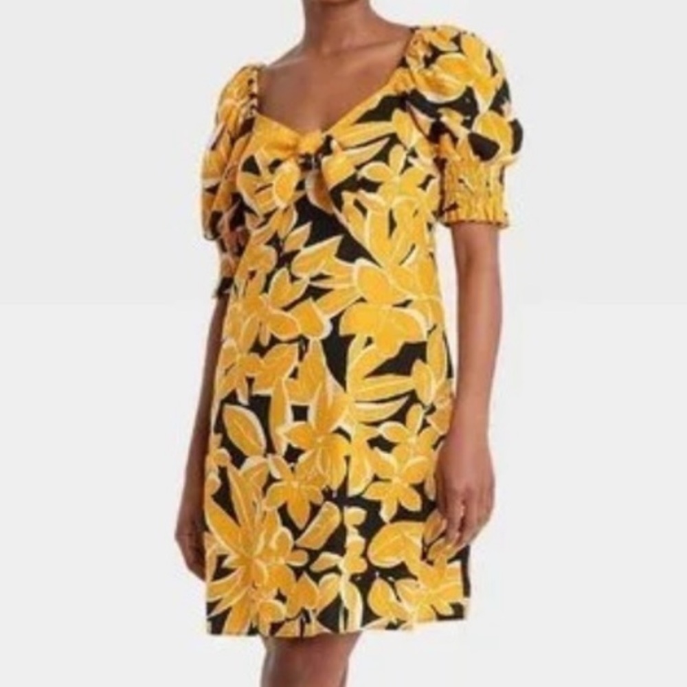 WHO WHAT WEAR PUFF SLEEVE FLORAL DRESS